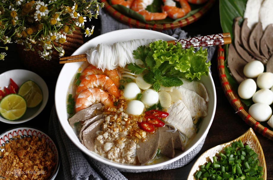 foods in ho chi minh city